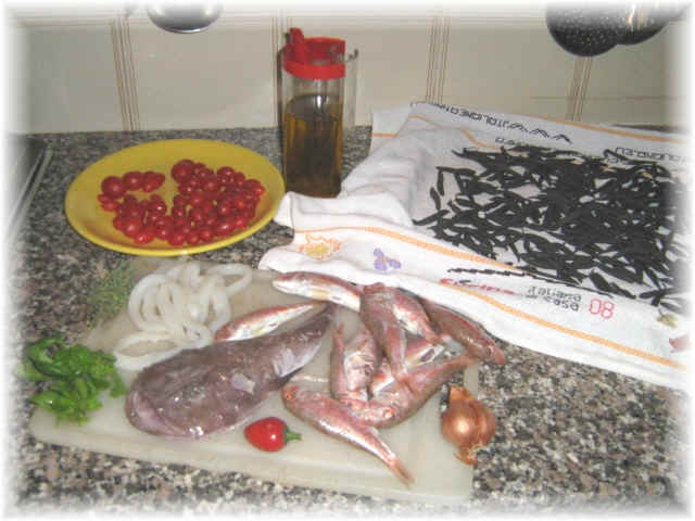 trofias nigras con ragout de pescado: ingredientes